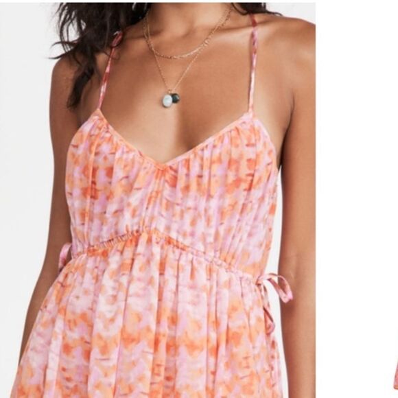 New Cinq A Sept Rachel Tiered Ruffle Midi
Dress Size 10 - Picture 3 of 15